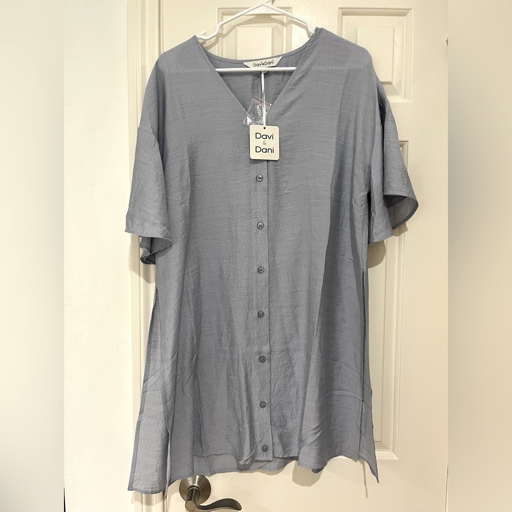 DAVI & DANI Casual Button Down Short Sleeve NWT Dress size medium
